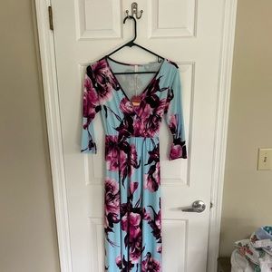 Pink blush maternity dress size M